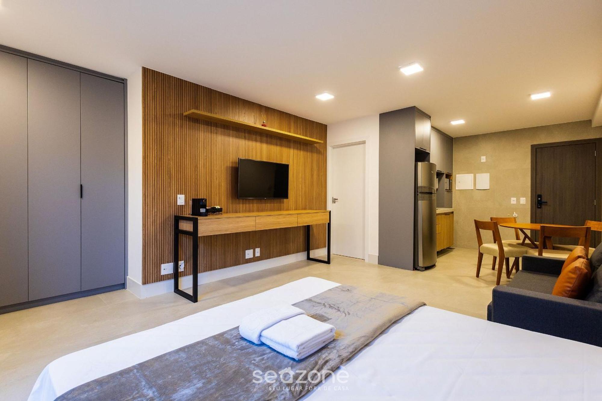 Ene - No Noroeste Em Apartamento